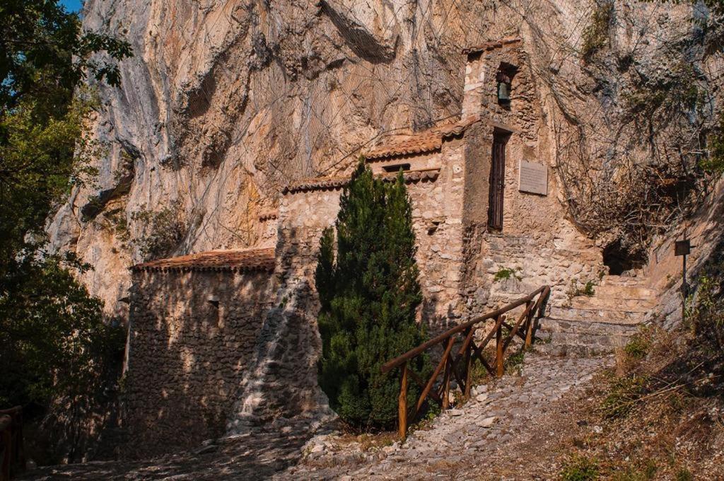 Alloggio Turistico Luigina Morro Reatino المظهر الخارجي الصورة